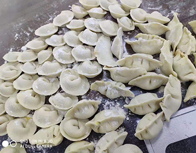 冬至包餃子