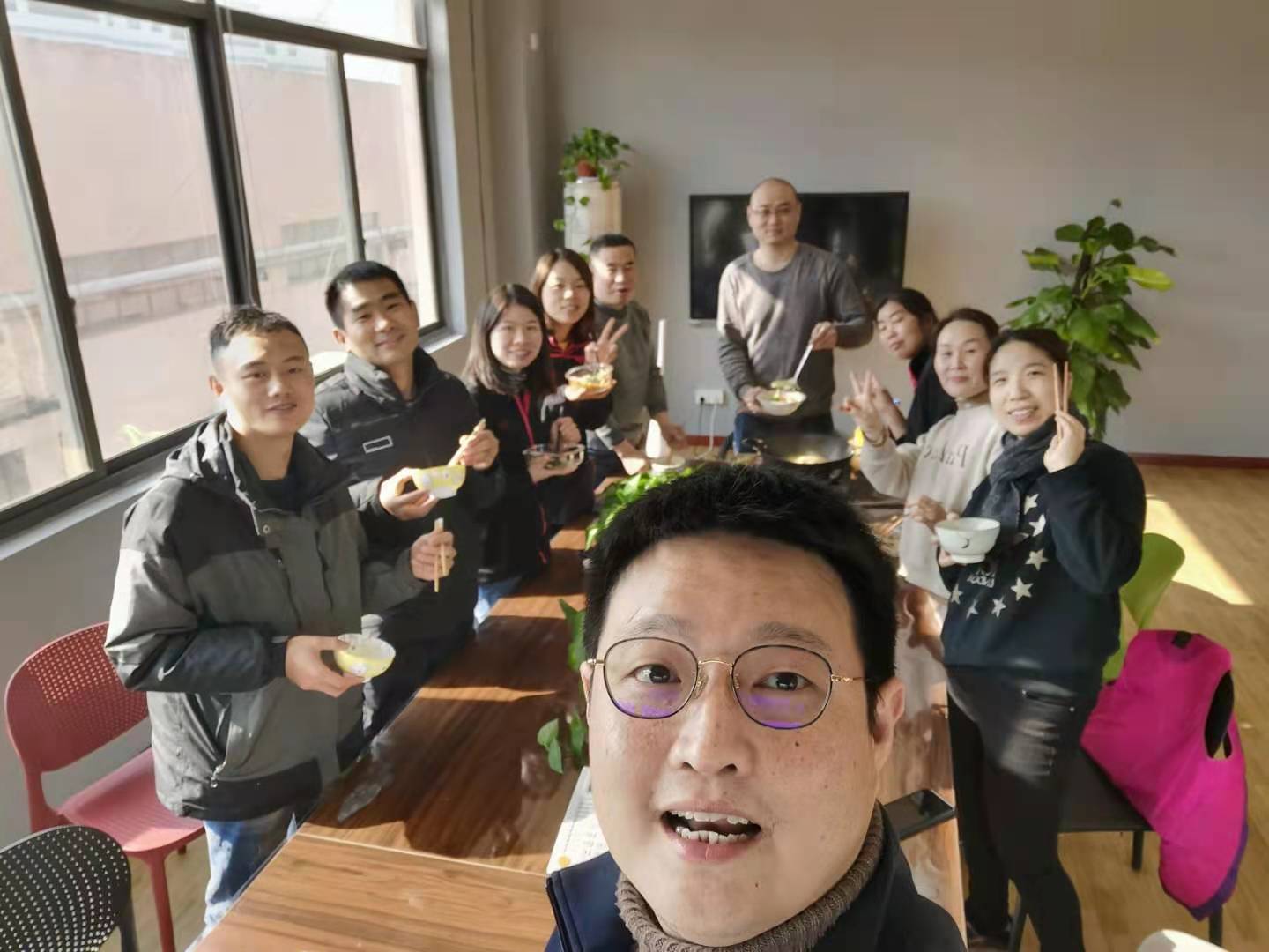 今年冬至日公司團康吃火鍋